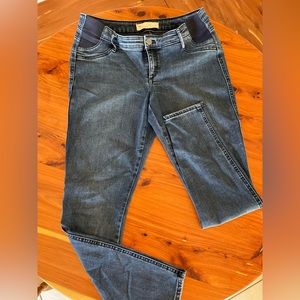 Gap maternity jeans size 30